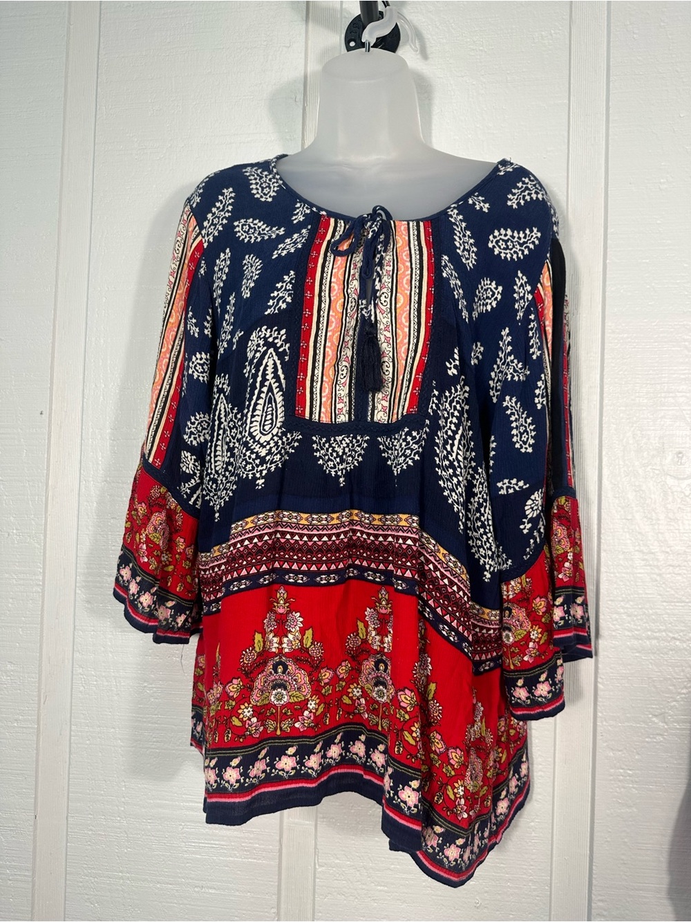Bila Multicolored Women’s Top Size XXL EUC
